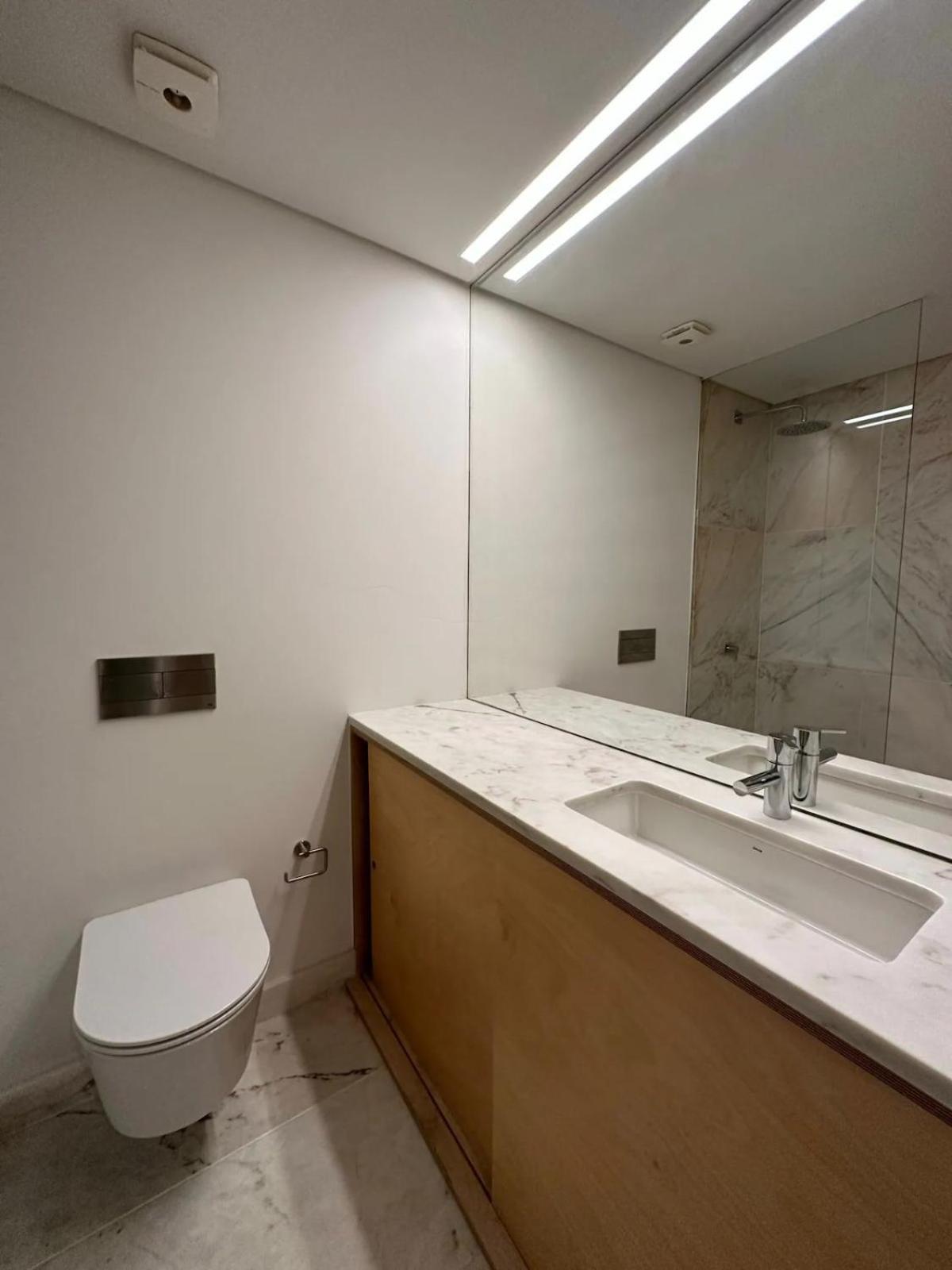 ליסבון Private Room In Baixa With Balcony מראה חיצוני תמונה